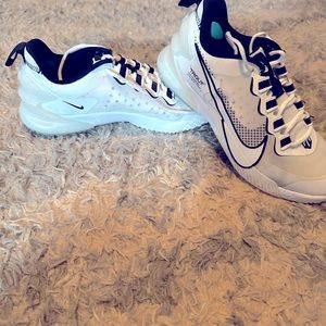 Men’s nike turf shoes, size 7.5